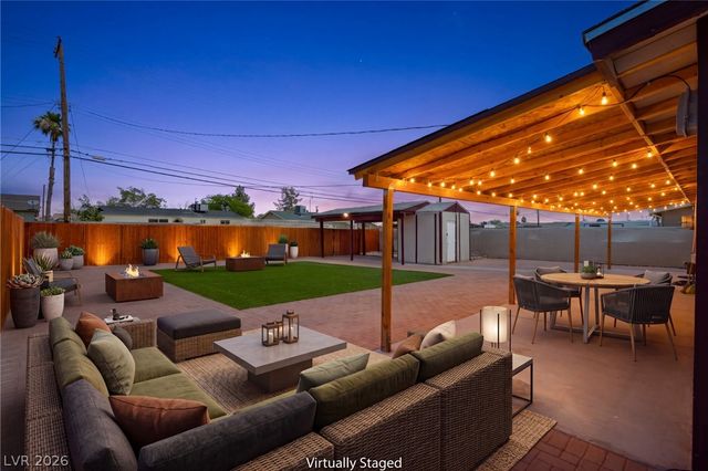 1904 West Carey Avenue, North Las Vegas, NV 89032