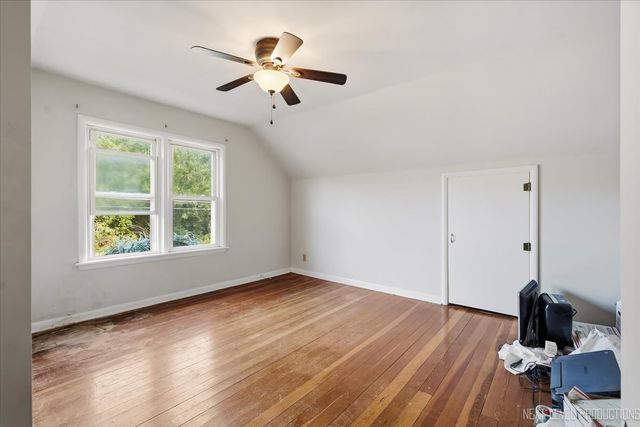 1705 Riverside Avenue, St. Charles, IL 60174