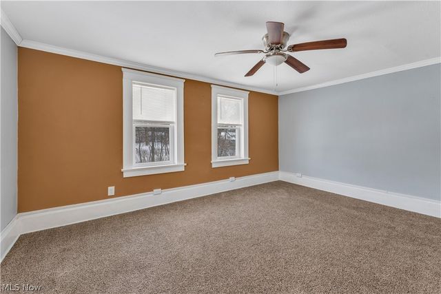 304 Baldwin Avenue, Niles, OH 44446