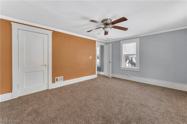 304 Baldwin Avenue, Niles, OH 44446