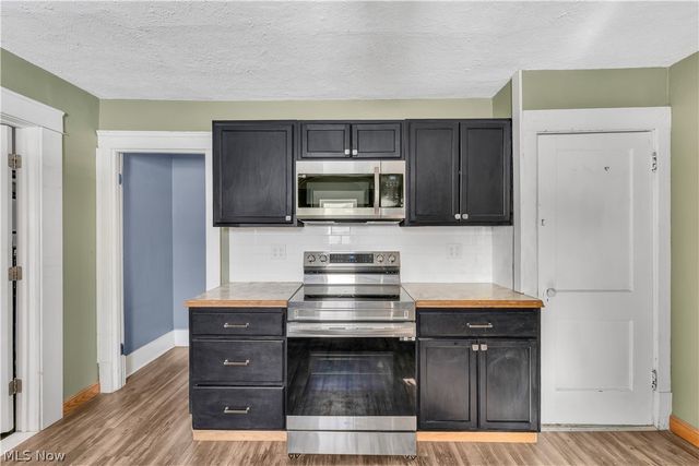 304 Baldwin Avenue, Niles, OH 44446