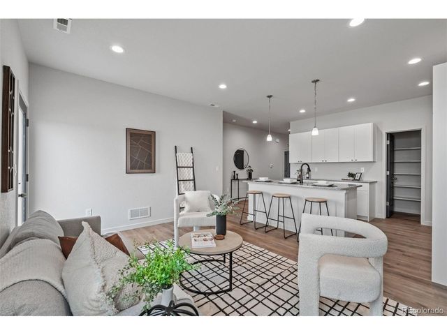 380 S Ashford Dr, Pueblo West, CO 81007