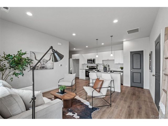 380 S Ashford Dr, Pueblo West, CO 81007