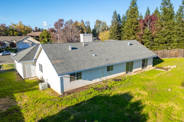 1783 Record Lane, Redding, CA 96001
