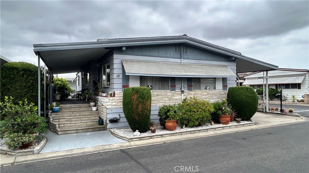 Image 1 of property listing at 15111 Bushard Street 18, Westminster, CA 92683