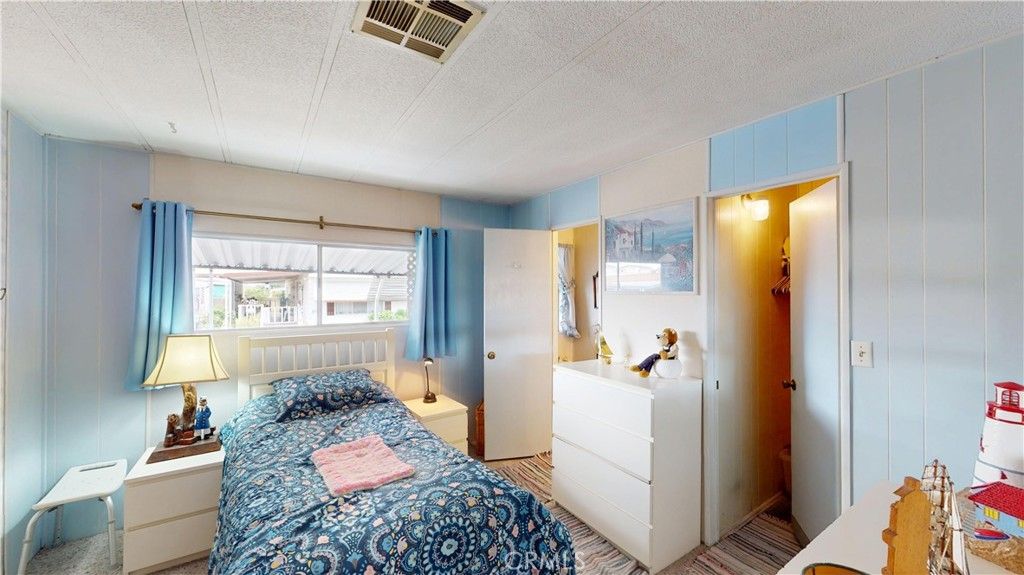 Image 19 of property listing at 15111 Bushard Street 18, Westminster, CA 92683