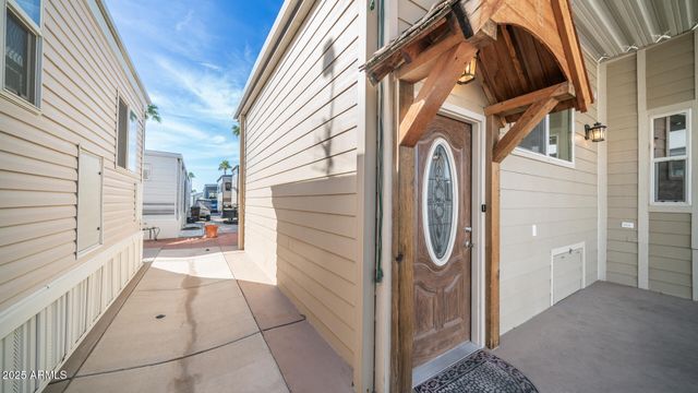 834 S BERYL Drive, Apache Junction, AZ 85119