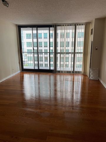 10 E ONTARIO Street 1110, Chicago, IL 60611
