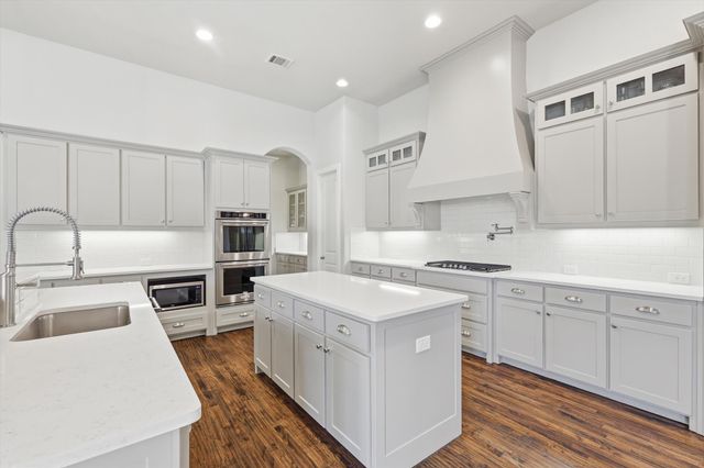 8001 Tonkawa Trail, Mckinney, TX 75070