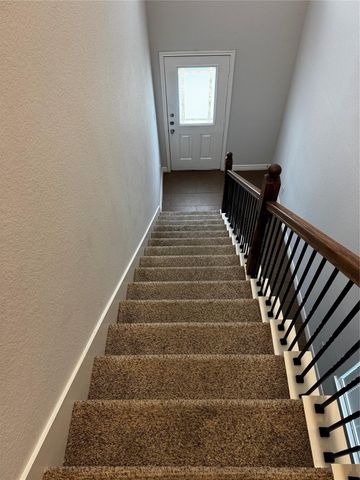 8205 Oak Knoll Lane A, Houston, TX 77028