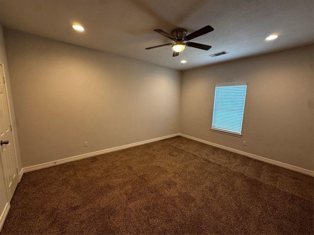 8205 Oak Knoll Lane A, Houston, TX 77028