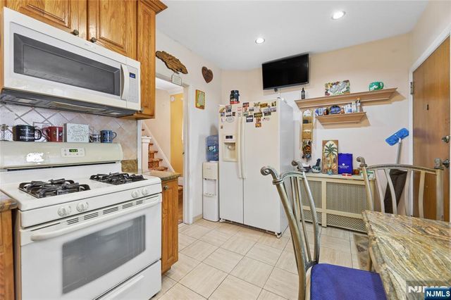 205 Warren Street, Englewood, NJ 07631
