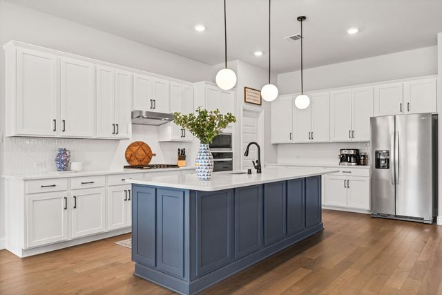 411 Heritage Hill Drive, Forney, TX 75126