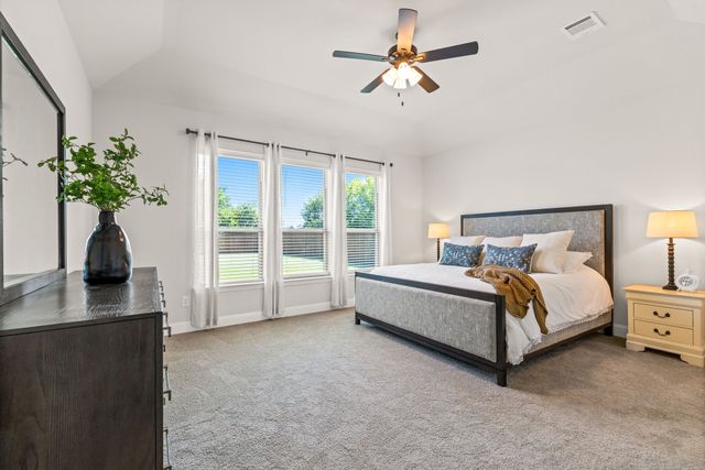 411 Heritage Hill Drive, Forney, TX 75126