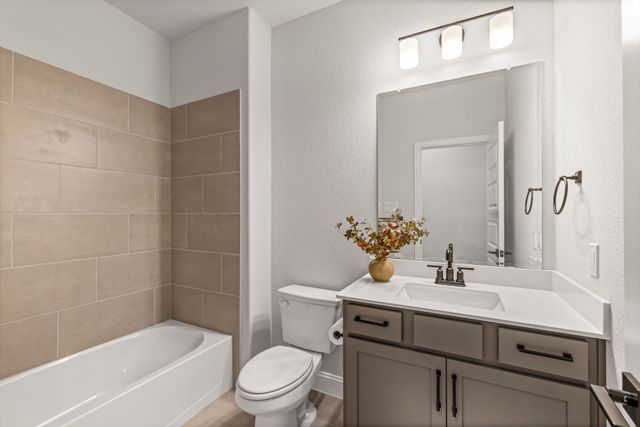 411 Heritage Hill Drive, Forney, TX 75126