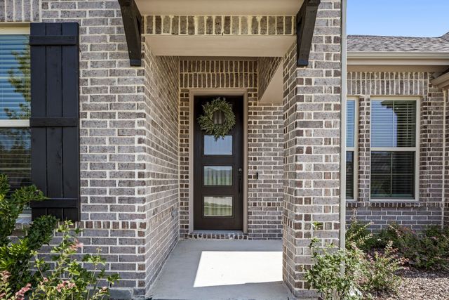 411 Heritage Hill Drive, Forney, TX 75126