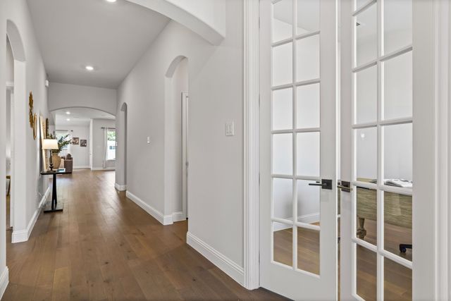 411 Heritage Hill Drive, Forney, TX 75126