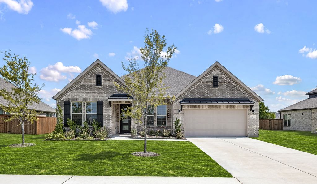 411 Heritage Hill Drive, Forney, TX 75126