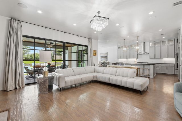 3817 Bent Elm Lane, Fort Worth, TX 76109