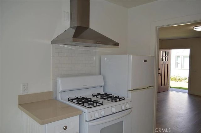 211 N West Street 4, Anaheim, CA 92801