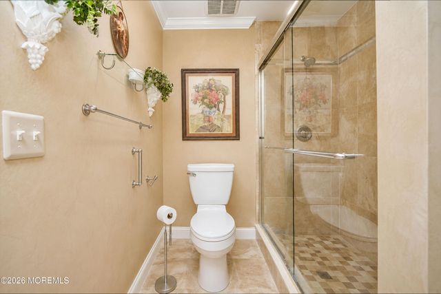 176 Goldfinch Drive, Monroe, NJ 08831