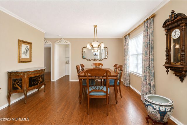 176 Goldfinch Drive, Monroe, NJ 08831