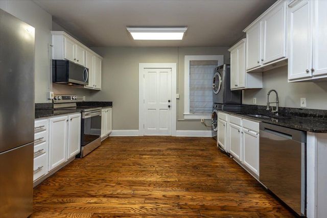 384 Mulberry St Apt 203, Memphis, TN 38103