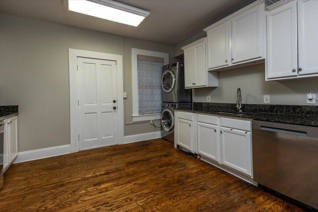 384 Mulberry St Apt 203, Memphis, TN 38103