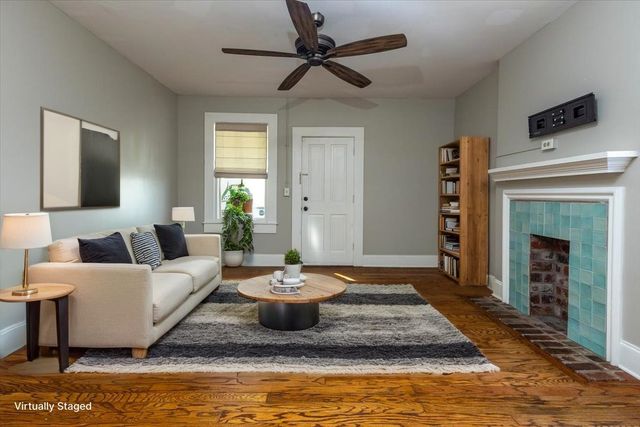 384 Mulberry St Apt 203, Memphis, TN 38103