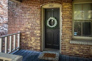 384 Mulberry St Apt 203, Memphis, TN 38103