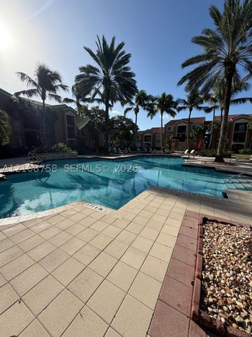 7980 N Nob Hill Rd 204, Tamarac, FL 33321