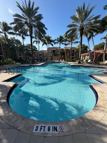 7980 N Nob Hill Rd 204, Tamarac, FL 33321
