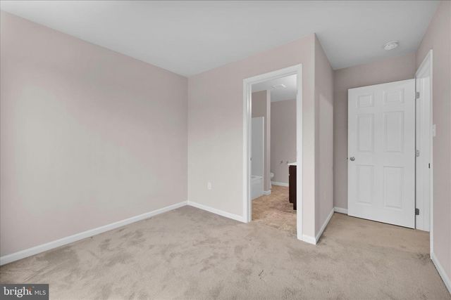 130 S FRANKLIN ST, Fleetwood, PA 19522