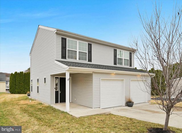 130 S FRANKLIN ST, Fleetwood, PA 19522