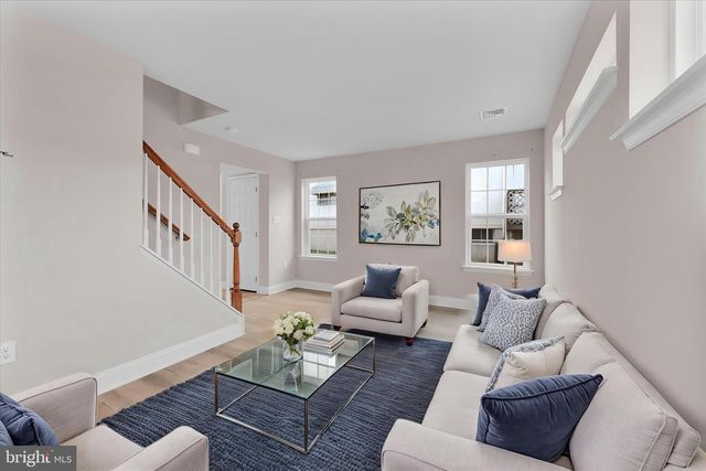 130 S FRANKLIN ST, Fleetwood, PA 19522