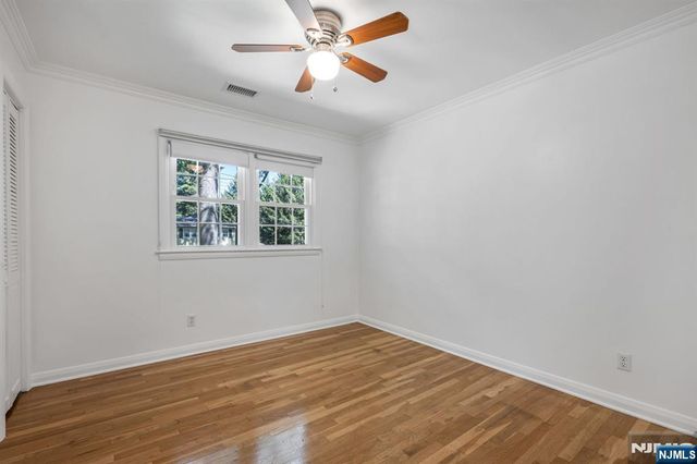 144 Seneca Court, Paramus, NJ 07652