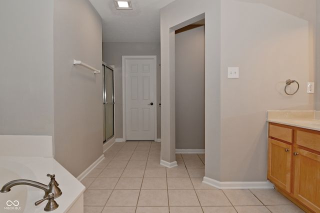 18690 Round Lake Road, Noblesville, IN 46060