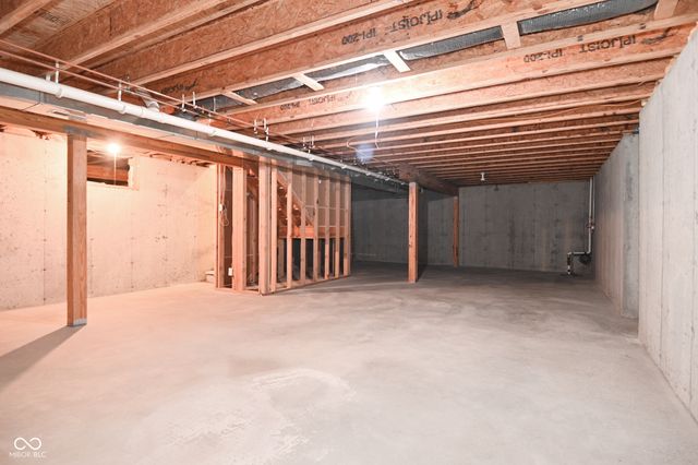 18690 Round Lake Road, Noblesville, IN 46060