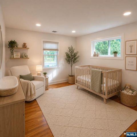 647 Wyckoff Avenue, Mahwah, NJ 07430