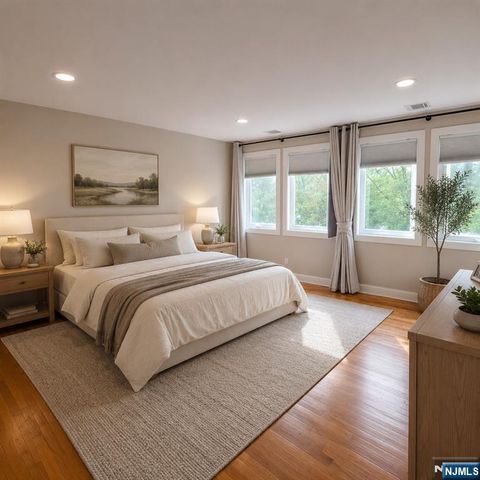 647 Wyckoff Avenue, Mahwah, NJ 07430