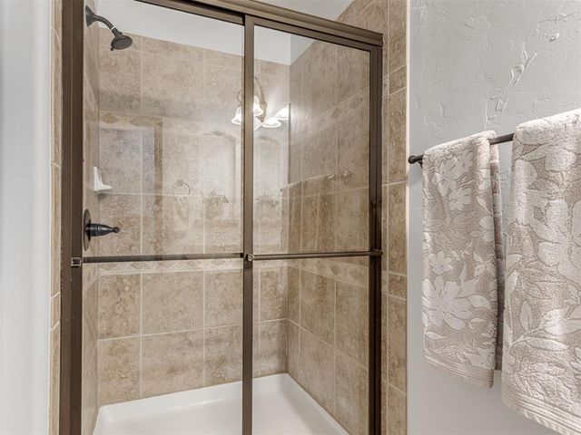 8841 NW 121st Street, Oklahoma City, OK 73162