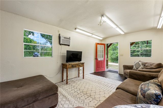 545 County Road 235, Eureka Springs, AR 72632