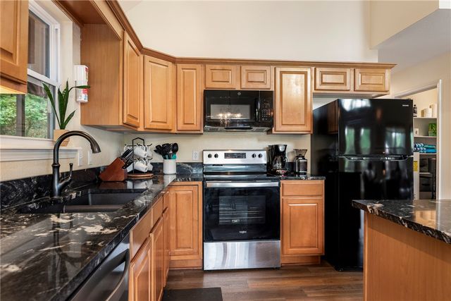 545 County Road 235, Eureka Springs, AR 72632