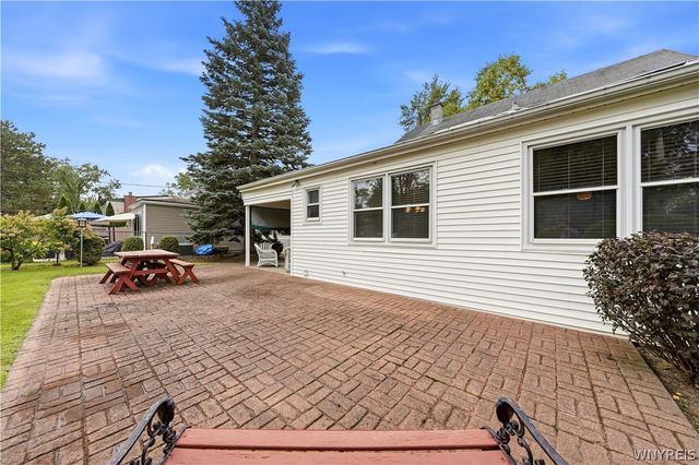 333 Burroughs Drive, Amherst, NY 14226