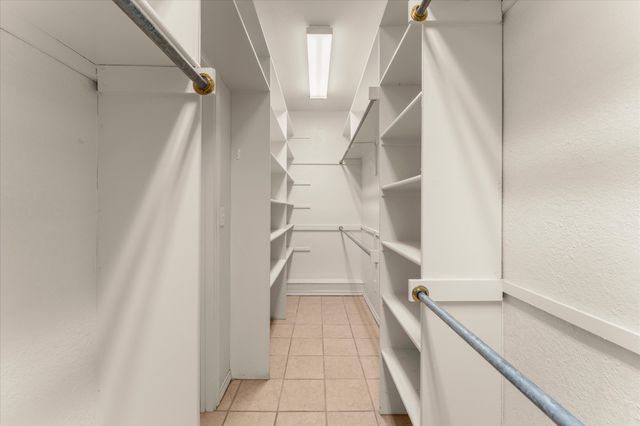 204 Plantation Avenue, Pottsboro, TX 75076