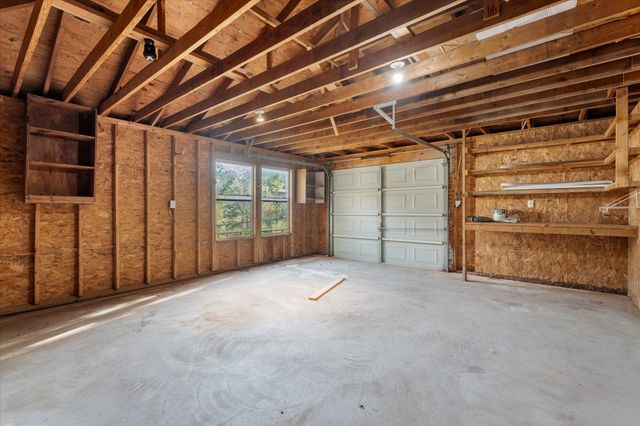 204 Plantation Avenue, Pottsboro, TX 75076