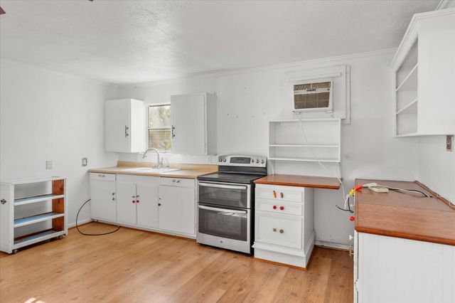 204 Plantation Avenue, Pottsboro, TX 75076