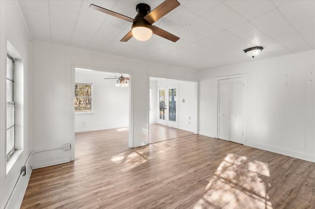 204 Plantation Avenue, Pottsboro, TX 75076