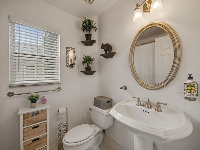 6292 Grand Cypress Circle, Lake Worth, FL 33463