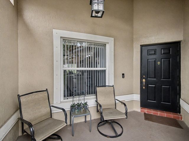 6292 Grand Cypress Circle, Lake Worth, FL 33463